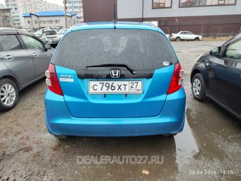 Хонда Фит 2008г 1.3л 2
