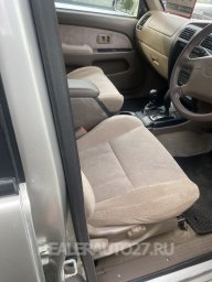 Toyota hilux surf 2001 3