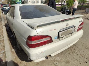 Ниссан Лаурель 2000г 2.5л 3