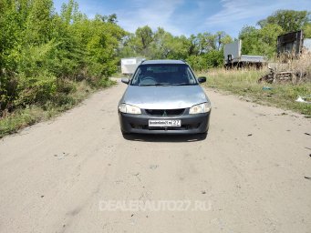 Мазда Фамилия 1999г 1.5л 0