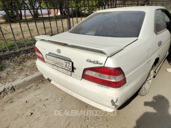 Ниссан Лаурель 2000г 2.5л 2