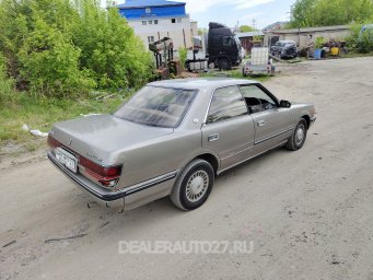 Toyota Crown 1988г 2л 3
