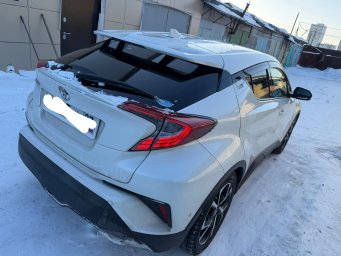 Toyota C-HR 2018г, 1,2л Турбо 2